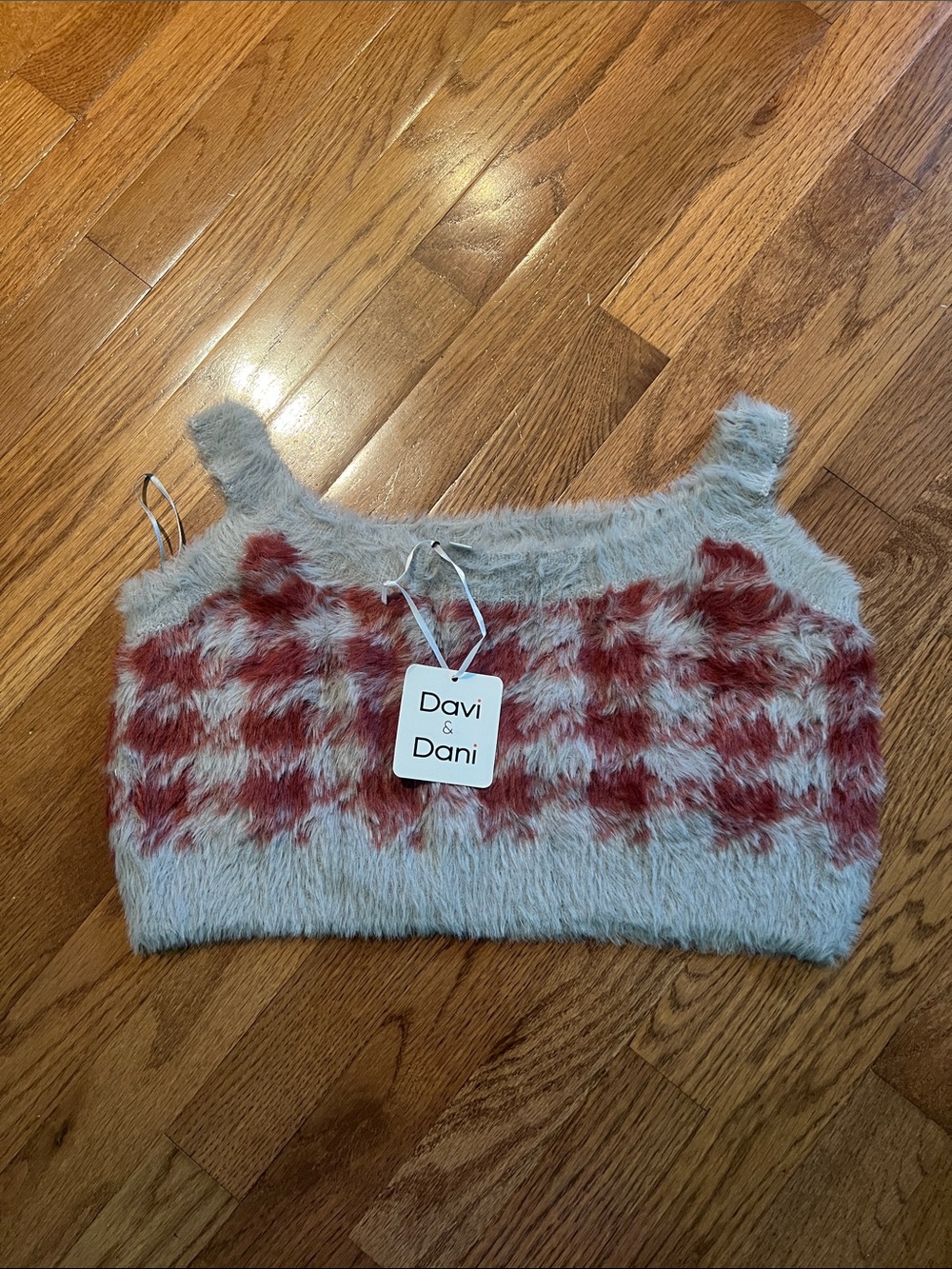 Davi & Dani crop top or bra size large NWT